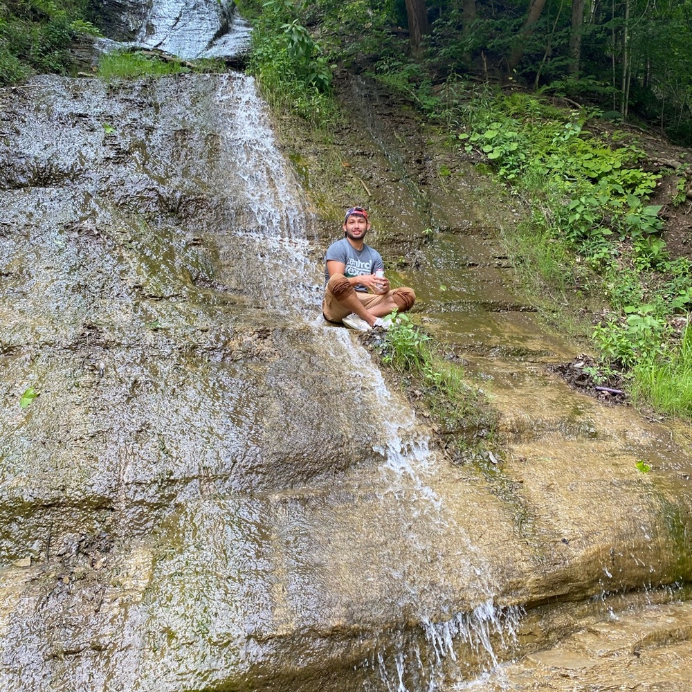 Meet your Posher, Mike J